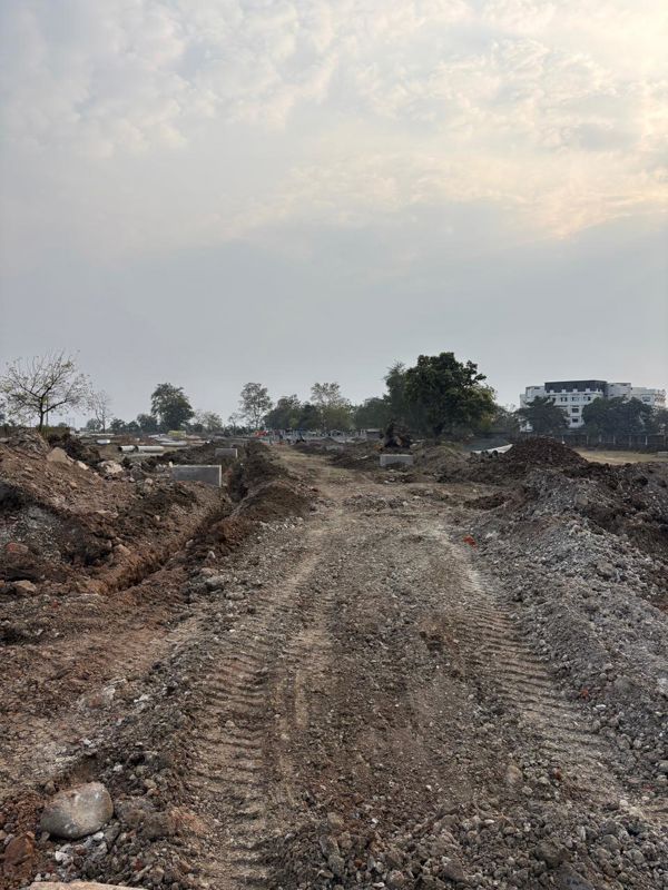 Plot For Sale in Kalmana