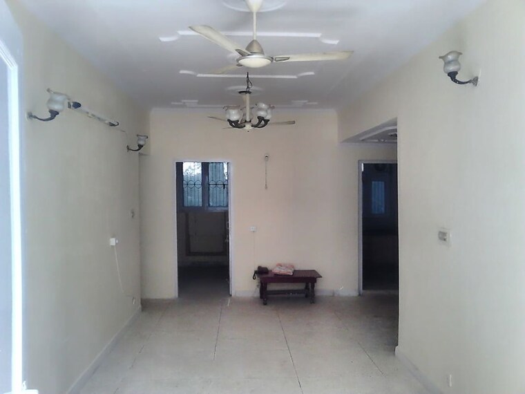 Room, dwarka 3 Bedroom 1600 Sq.Ft. Apartment In Dwarka Delhi 10001755