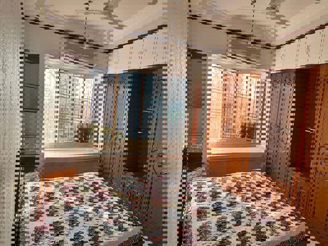 2 BHK + Servant Room 850 Sq.Ft. Apartment in Golden Heights Andheri West