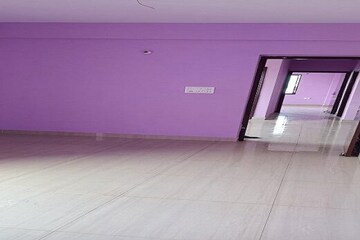 Room in 2 BHK Apartment at Salt Lake City – for Rent