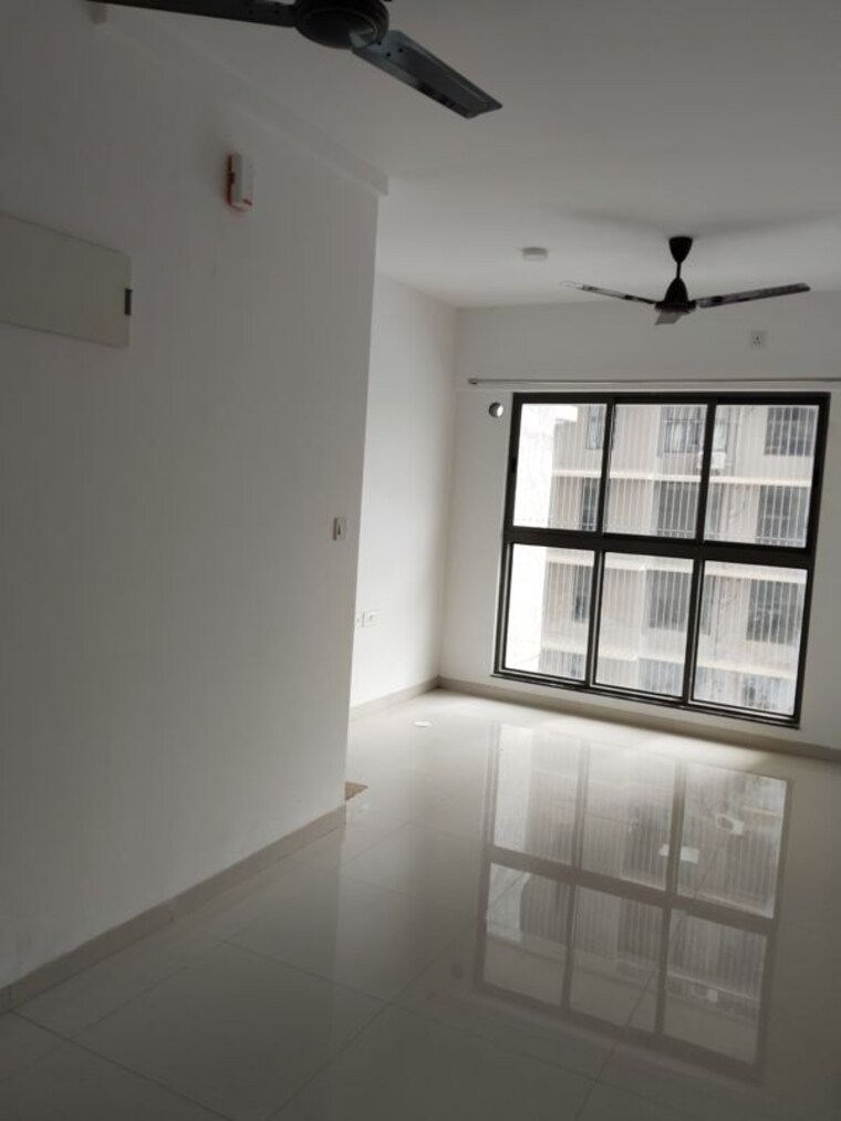 Room, uk-iridium 1 Bedroom 410 Sq.Ft. Apartment In Kandivali East Mumbai 10001832