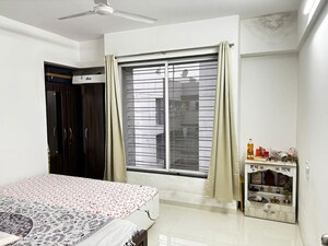Bedroom in 3 BHK Apartment at Suyog Padmavati Hills, Bavdhan – for Rent