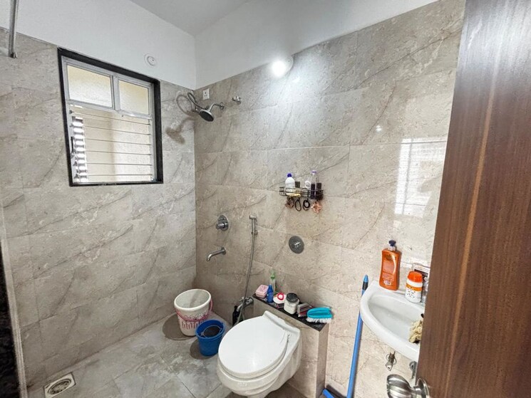 Bathroom, suyog-padmavati-hills 3 Bedroom 1344 Sq.Ft. Apartment In Bavdhan Pune 10001834