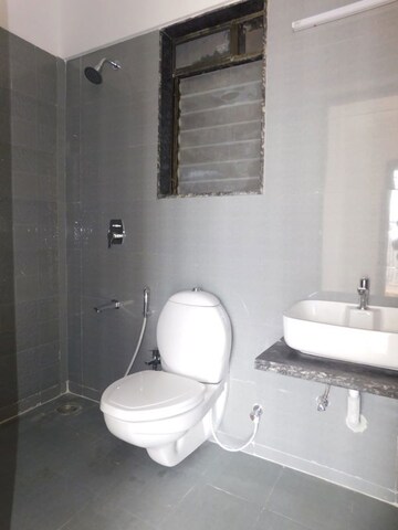 Bathroom in 1 BHK Apartment at Dombivli East – for Rent