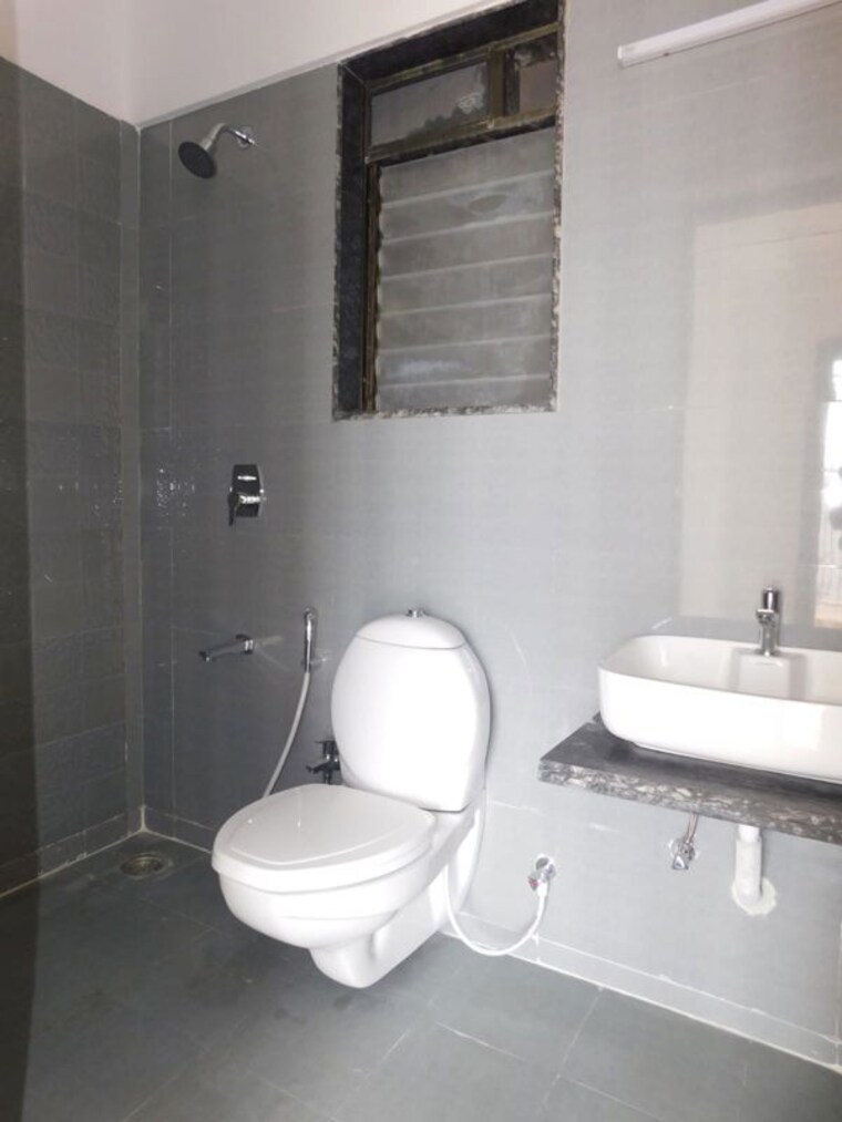 Bathroom, dombivli east 1 Bedroom 470 Sq.Ft. Apartment In Dombivli East Thane 10001838
