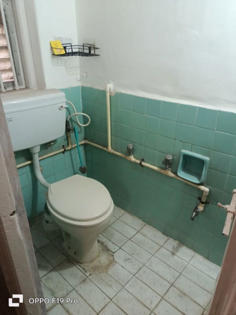 Bathroom, ashirwad-chs-dadar-east 1 Bedroom 550 Sq.Ft. Apartment In Dadar East Mumbai 10001893