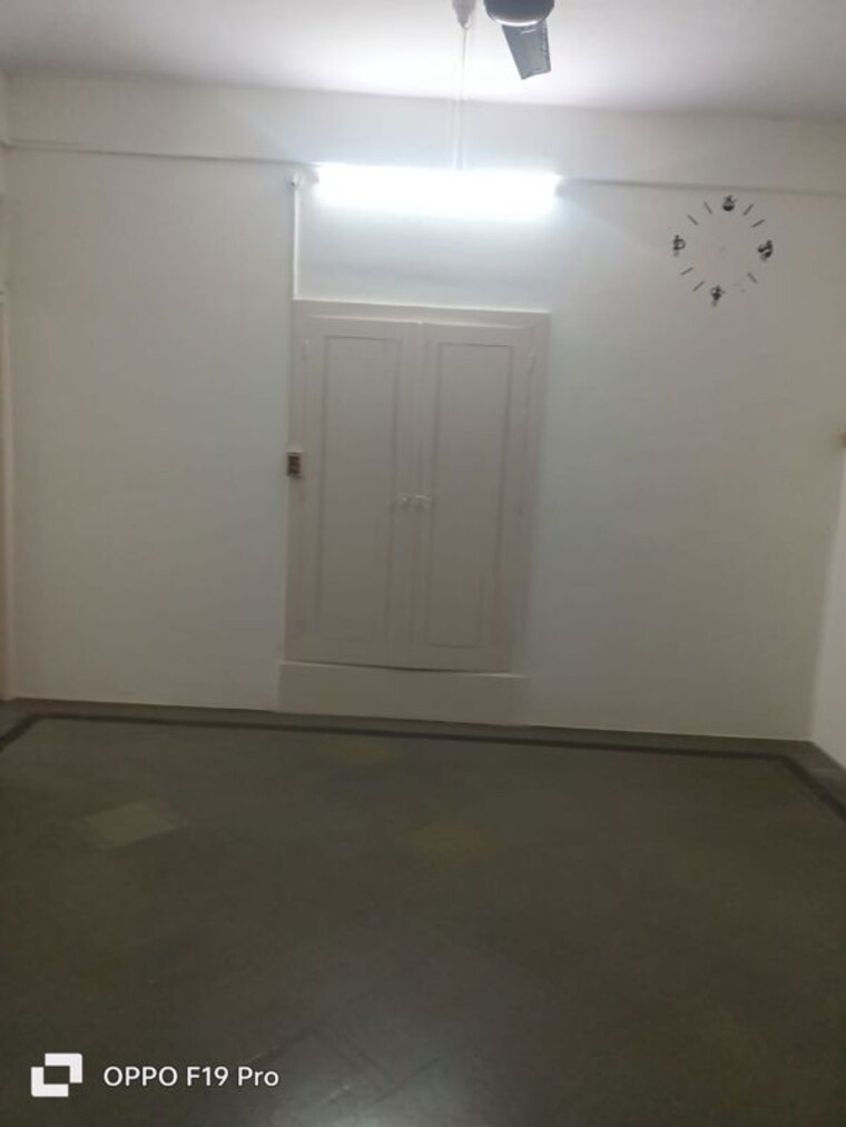 Room, ashirwad-chs-dadar-east 1 Bedroom 550 Sq.Ft. Apartment In Dadar East Mumbai 10001893