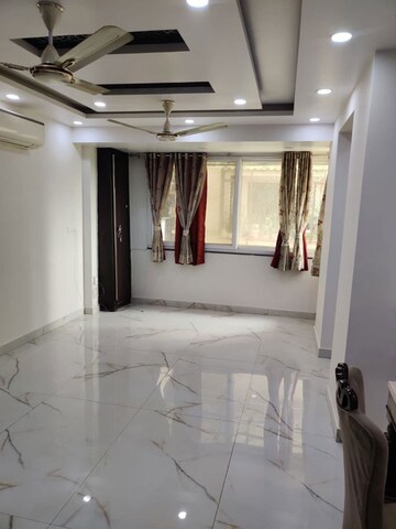 Team Area in 3 BHK Apartment at Dwarka – for Rent