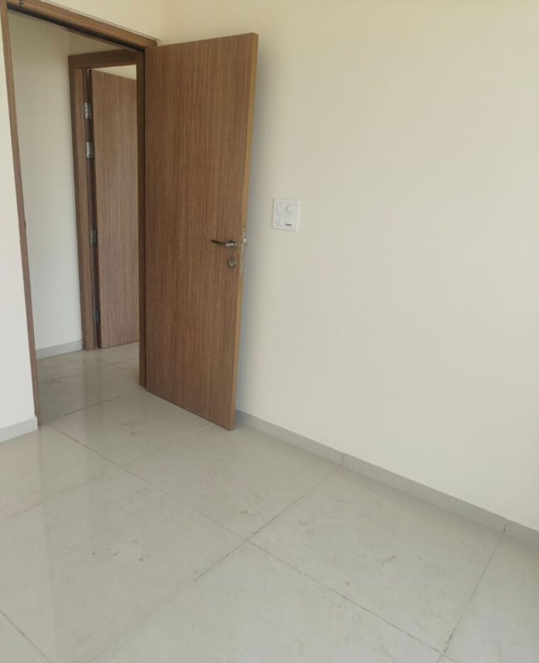 Room, godrej-nest-kandivali 1 Bedroom 428 Sq.Ft. Apartment In Kandivali East Mumbai 10001915