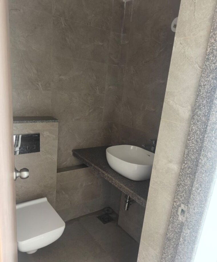 Bathroom, godrej-nest-kandivali 1 Bedroom 428 Sq.Ft. Apartment In Kandivali East Mumbai 10001915