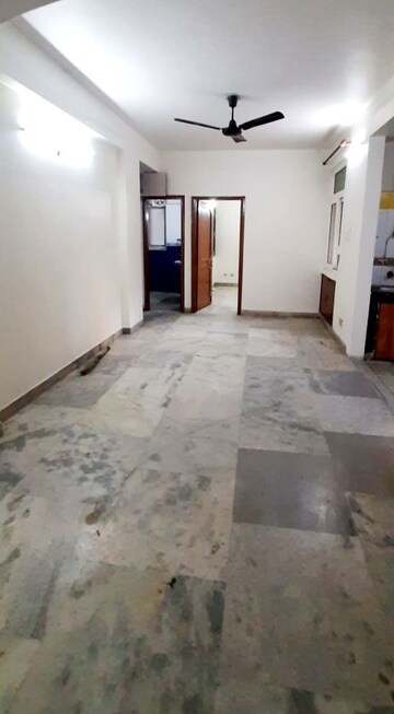 Room in 3 BHK Apartment at Dwarka – for Rent