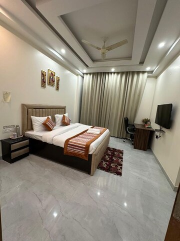 Living Room in 3 BHK Apartment at Ansal Royale Casa, Sector 55 – for Rent