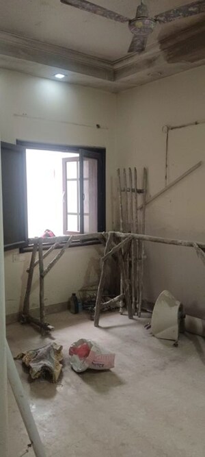 Staircase in 4 BHK Builder Floor at Alaknanda – for Rent