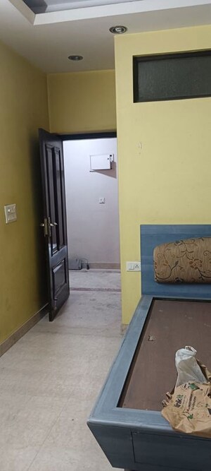 Furnished Amenities in 4 BHK Builder Floor at Alaknanda – for Rent