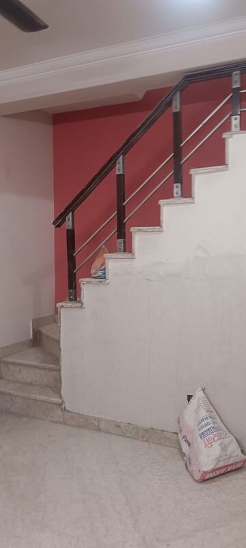 Staircase in 4 BHK Builder Floor at Alaknanda – for Rent