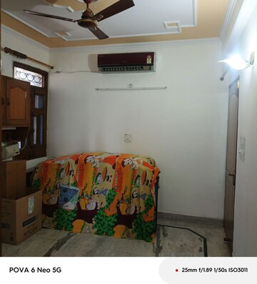 Bedroom in 3 BHK Apartment at Dwarka – for Rent