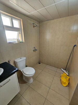 Bathroom in 2.5 BHK Apartment at Prestige Royale Gardens, Gantiganahalli – for Rent