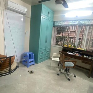 Room in 4 BHK Apartment at Pimpri – for Sale