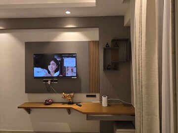 Furnished Amenities in Studio Apartment at Omaxe Hazratganj, Gomti Nagar – for Rent