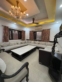3 BHK Builder Floor For Rent in RWA Residential Society Sector 46