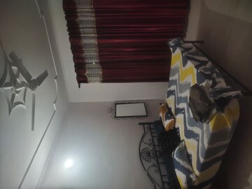 1 BHK Independent House For Rent in Sector 10