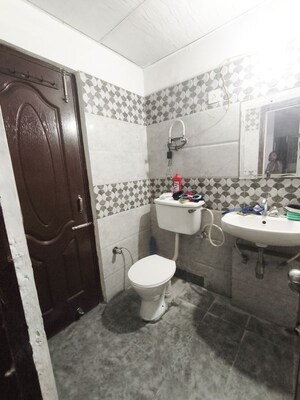 Master Bedroom in 2 BHK Builder Floor at NK Sharma Savitry Towers, Sas Nagar – for Rent