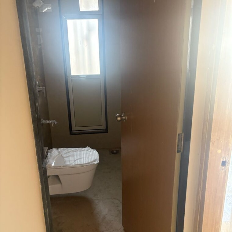 Bathroom, haware-intelligentia-axis 2 Bedroom 485 Sq.Ft. Apartment In Trimurty Nagar Mumbai 10002035