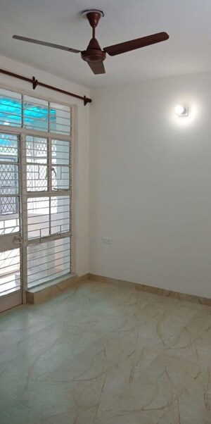 Room in 2 BHK Apartment at Sector 9 Dwarka – for Rent