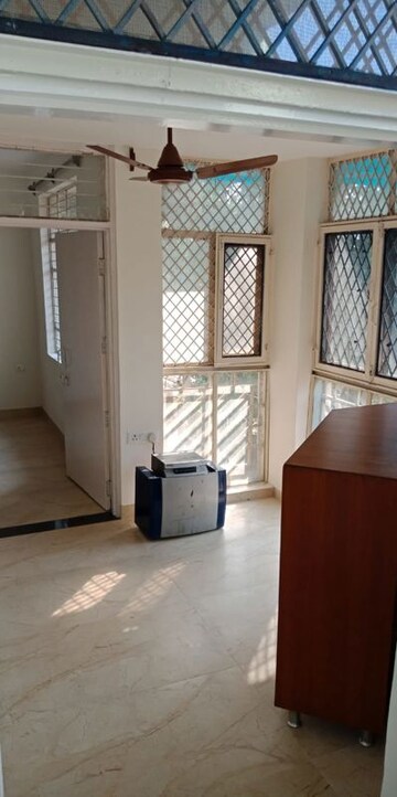 Room in 2 BHK Apartment at Sector 9 Dwarka – for Rent