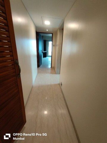  4 BHK Apartment at Khar West – for Sale