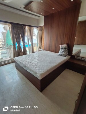 Bedroom in 4 BHK Apartment at Khar West – for Sale