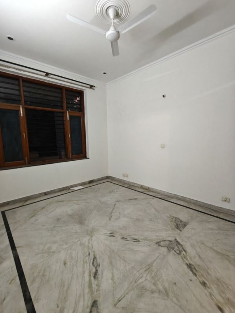 Room, ansal-sushant-apartments 2.5 Bedroom 1450 Sq.Ft. Apartment In Sushant Lok I Gurgaon 10002047