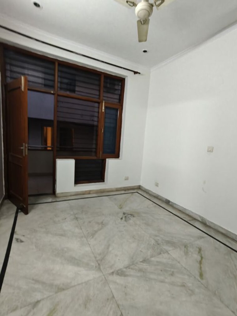 Room, ansal-sushant-lok-i 2.5 Bedroom 1420 Sq.Yd. Apartment In Sector 43 Gurgaon 10002051