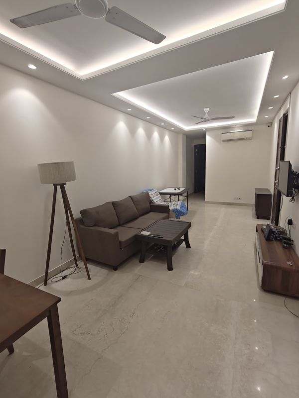 3 BHK Builder Floor For Rent in Shivalik Colony