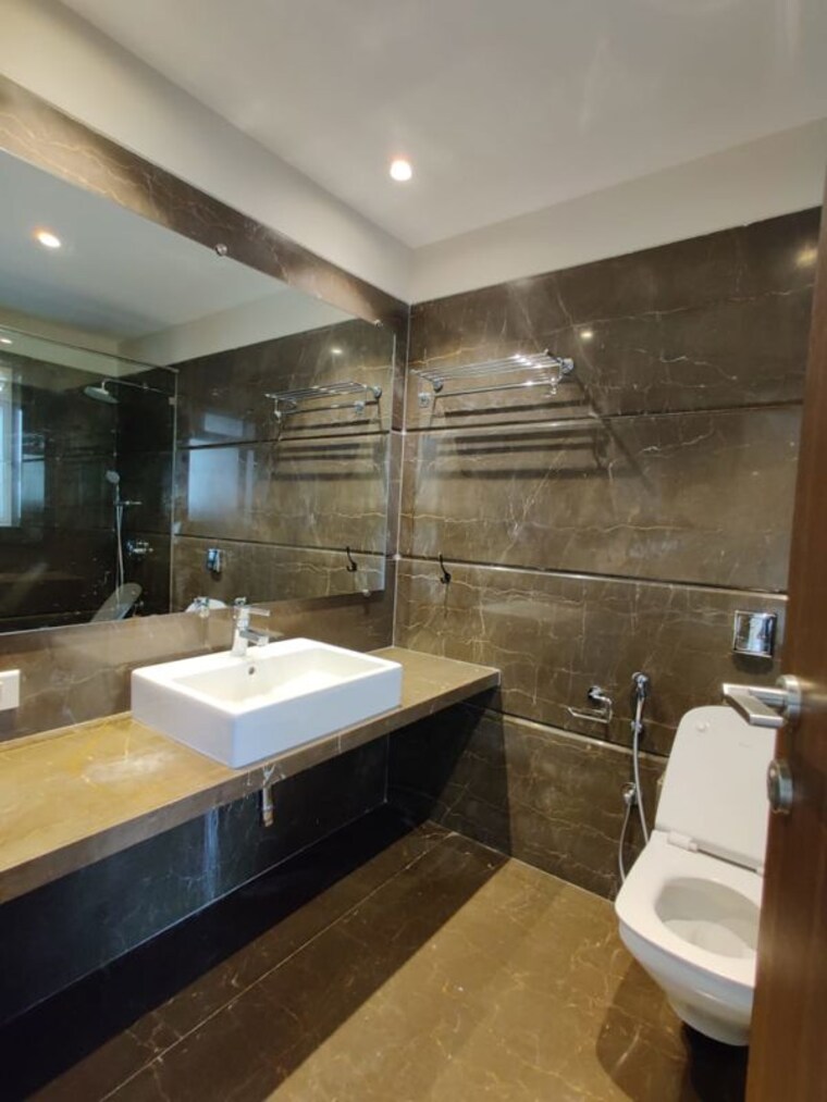 Bathroom, bandra west 3 Bedroom 1200 Sq.Ft. Apartment In Bandra West Mumbai 10002049