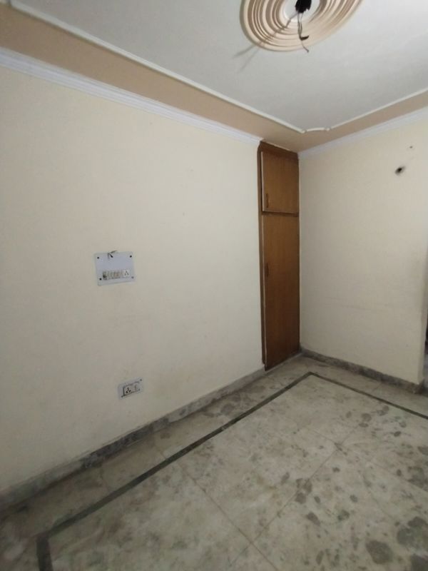 1.5 BHK Builder Floor For Rent in Uttam Nagar