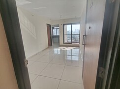 2 BHK Apartment For Rent in Chandak 34 Park Estate