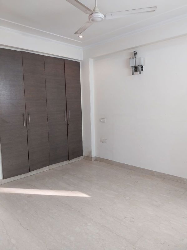 2 BHK Builder Floor For Rent in Saket