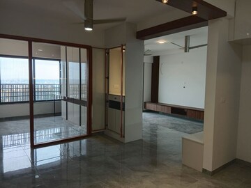 Room in 3 BHK Apartment at Yelahanka – for Sale