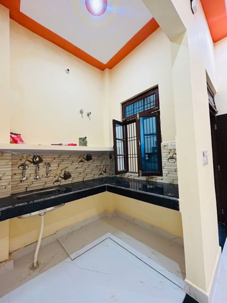 Kitchen, budheshwar 2 Bedroom 550 Sq.Ft. Independent House In Budheshwar Lucknow 10002073