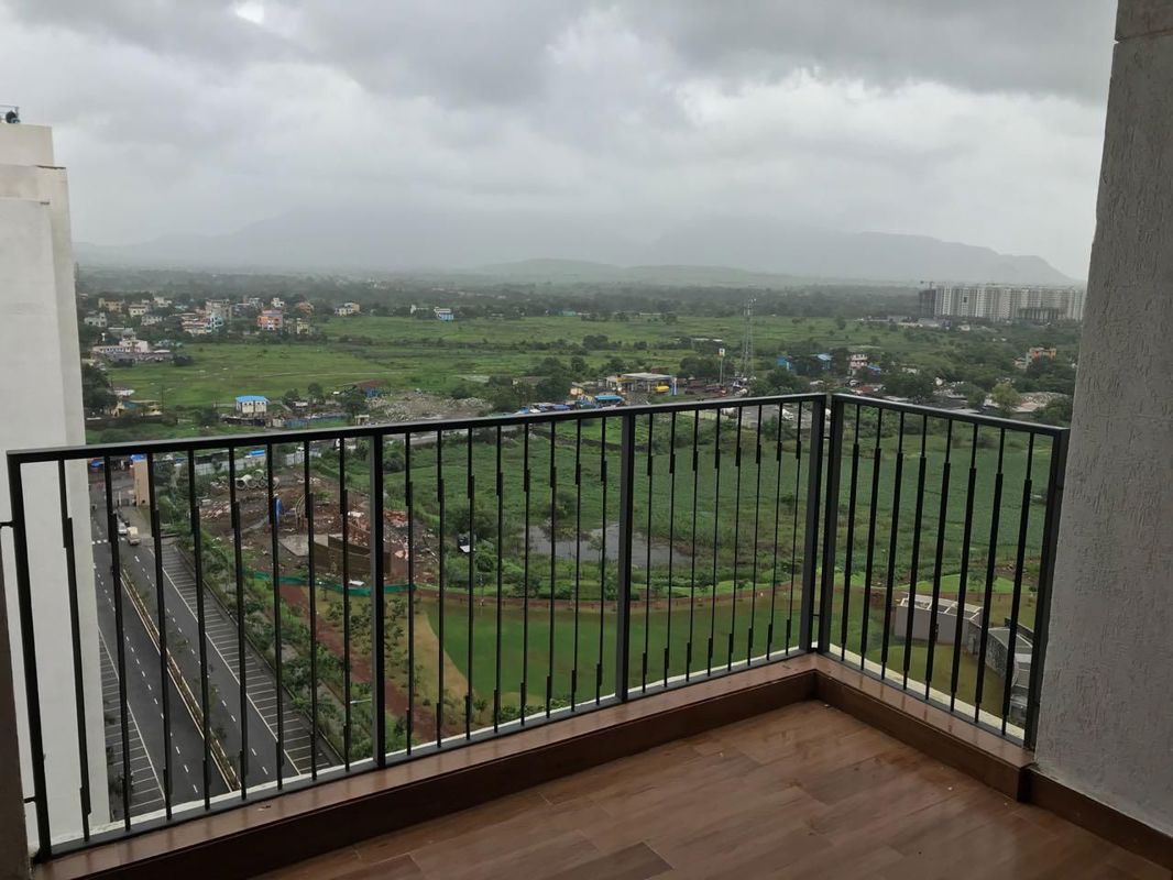 2.5 BHK + Pooja Room Apartment For Rent in Lodha Palava City Lakeshore Greens