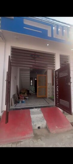 2 BHK + Pooja Room Independent House For Sale in Budheshwar