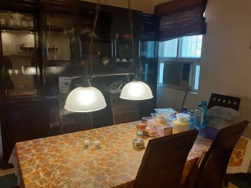 Bedroom in 4 BHK Apartment at Orchid Petals, Sector 49 – for Sale