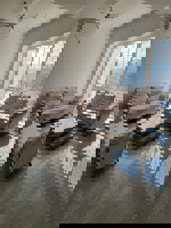 4 BHK 2445 Sq.Ft. Penthouse in Gm Kenjale Emirus