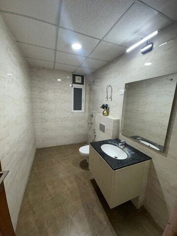 Bathroom in 3.5 BHK Apartment at Sector 64 Mohali – for Rent