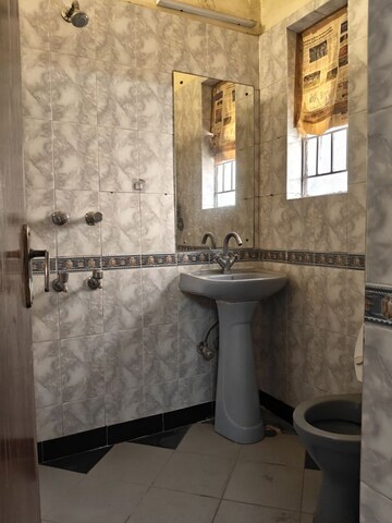 Bathroom in 3.5 BHK Apartment at Vasant Kunj – for Sale