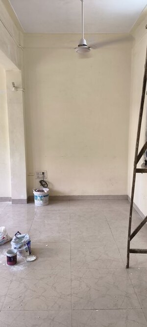 Bathroom in 1.5 BHK Apartment at Adarsh Nagar CHS Worli, Worli – for Rent