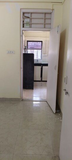 1.5 BHK + Pooja Room Apartment For Rent in Adarsh Nagar CHS Worli