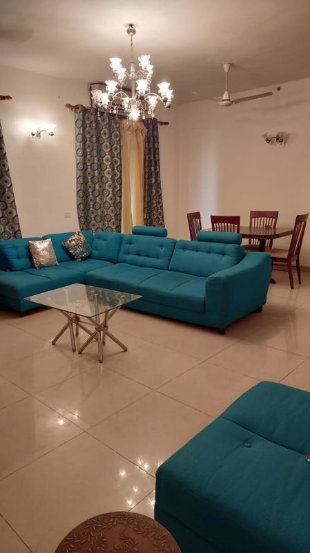 3 BHK + Extra Room Apartment For Rent in Orchid Petals