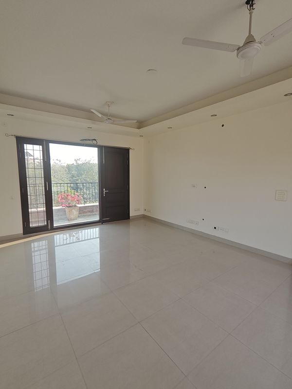 6 BHK + Pooja Room,Servant Room,Study Room,Extra Room Villa For Rent in Ansal Sushant Apartments